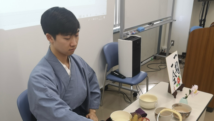 澳门管家婆四肖八码期期准免,小区底商承重柱被部分切割 官方回应,确保成语解释落实的问题_极速版V3.45